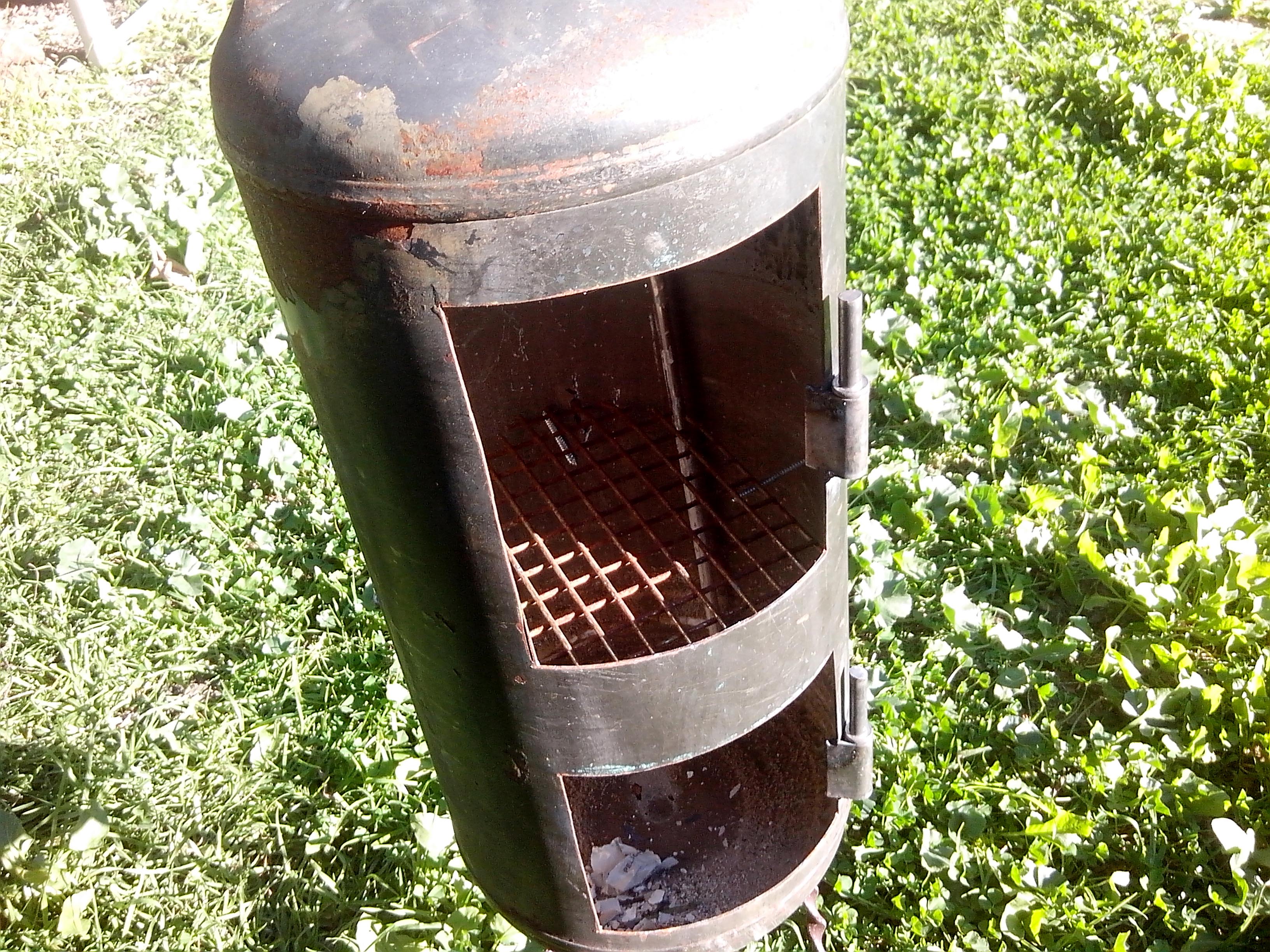 Horno de cilindro con la rejilla ya colocada